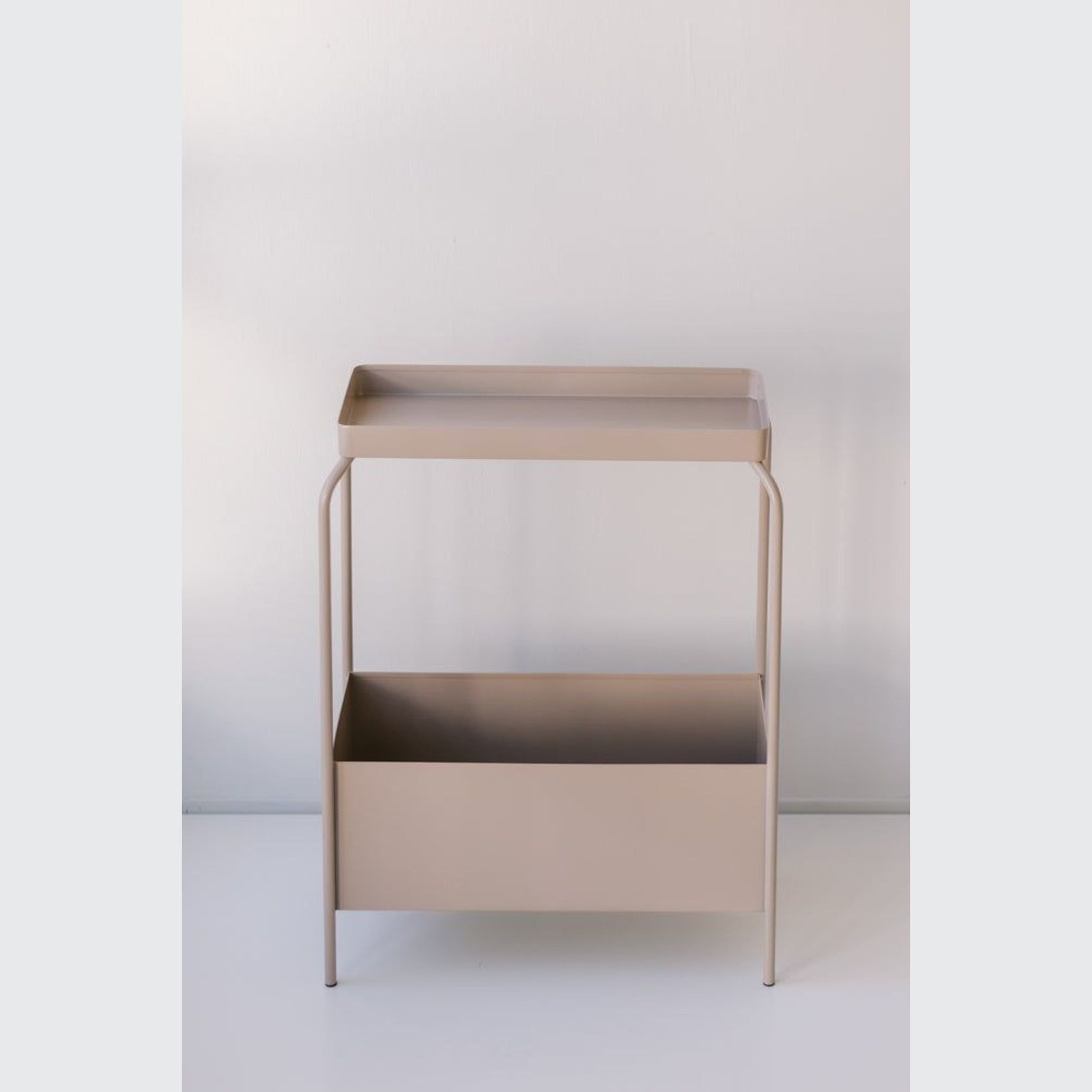 Metal Planter Stand - Latte gallery detail image
