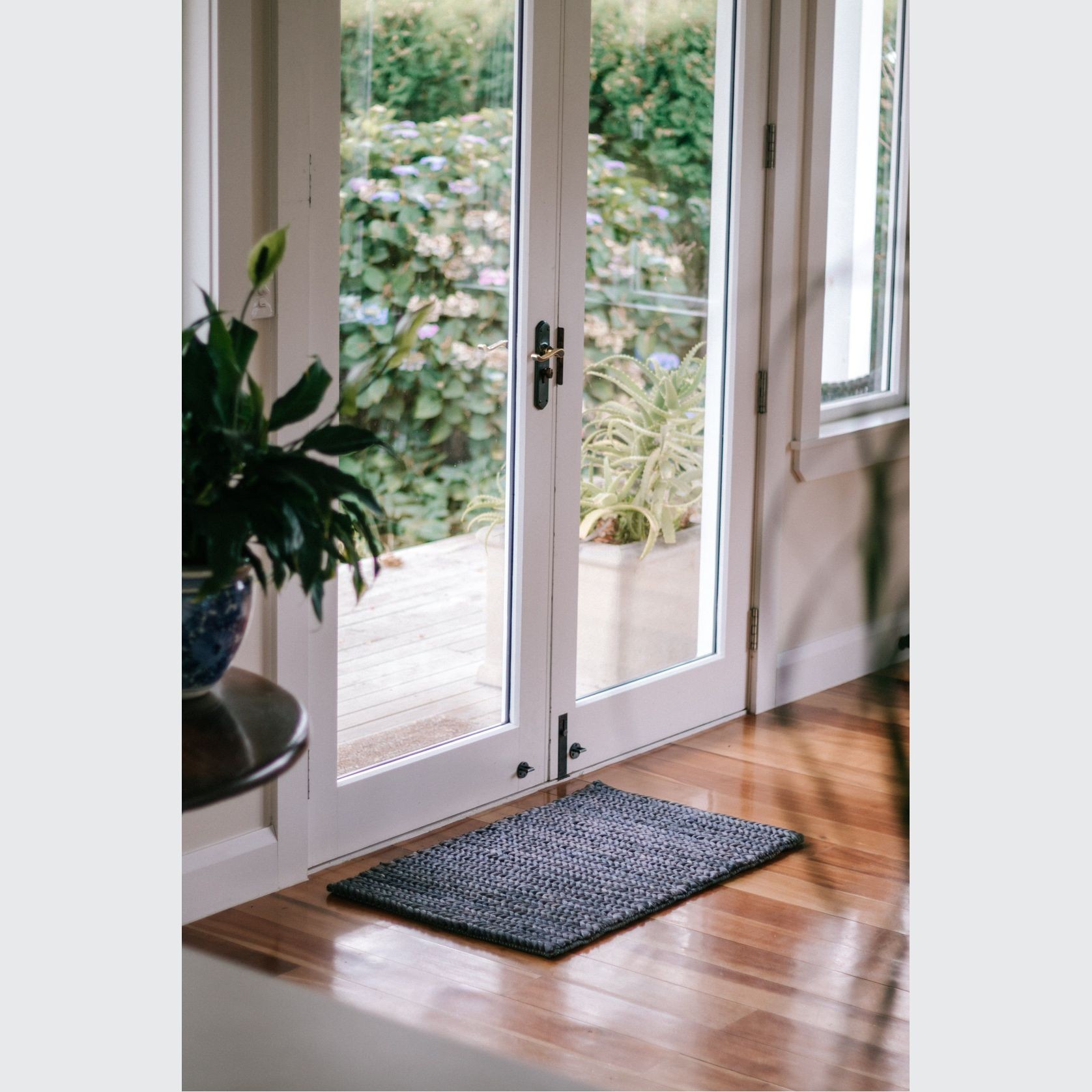 Jute Rug Thick Tail - Dark Grey gallery detail image