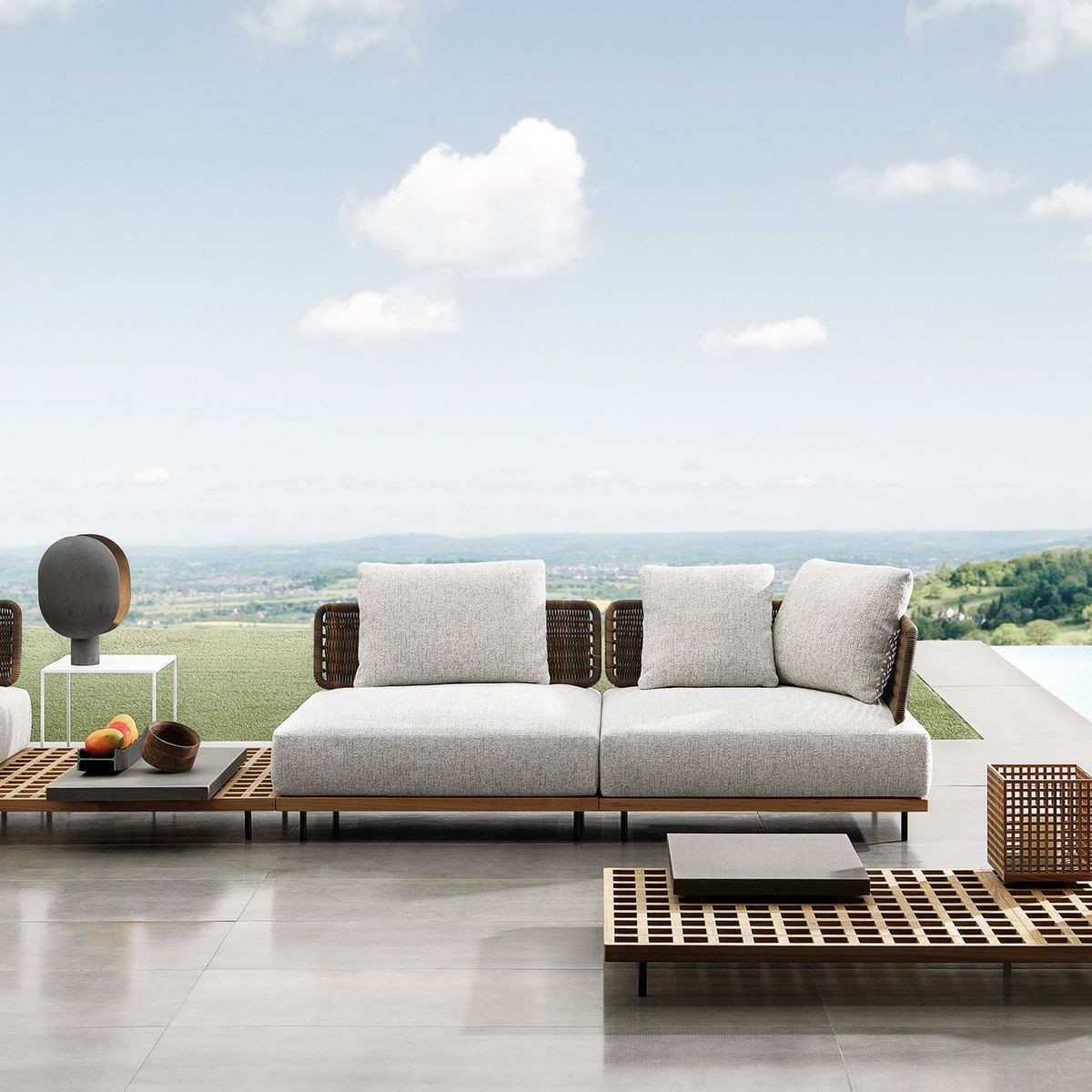 Minotti deals quadrado sofa