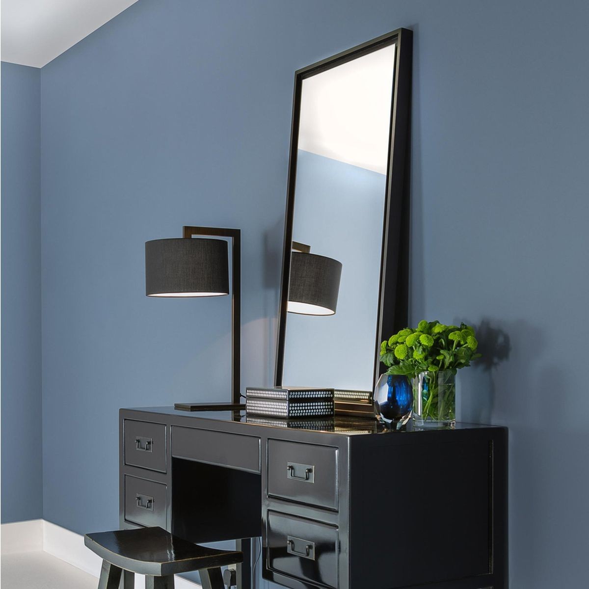 Astro ravello hotsell table lamp