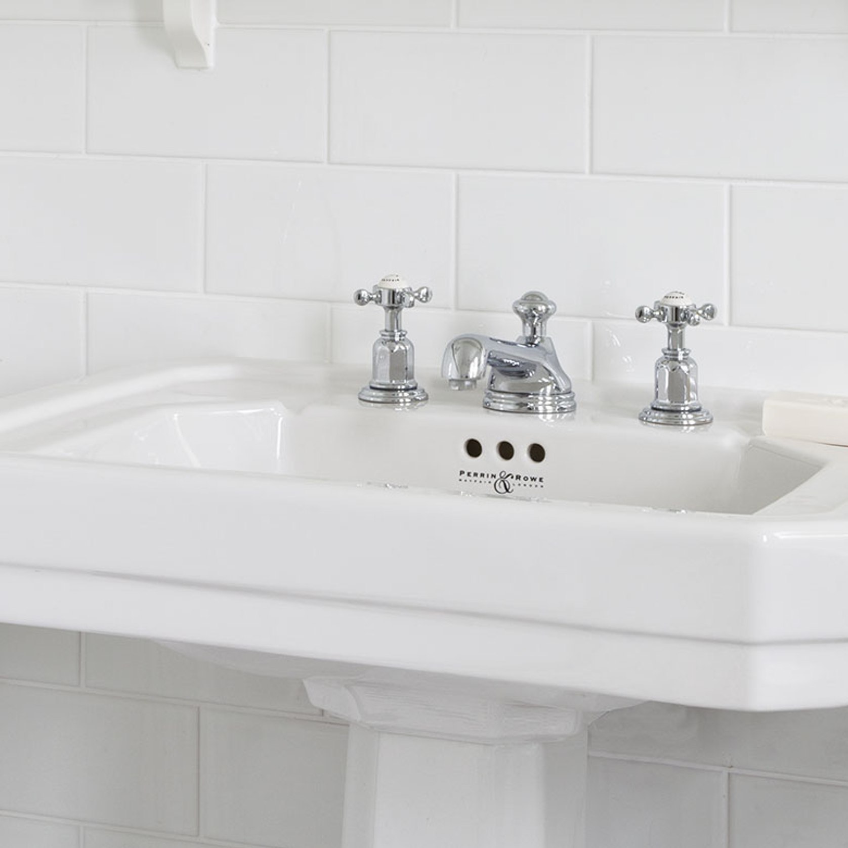 Perrin & Rowe Traditional Basin Set with Low spout | ArchiPro NZ