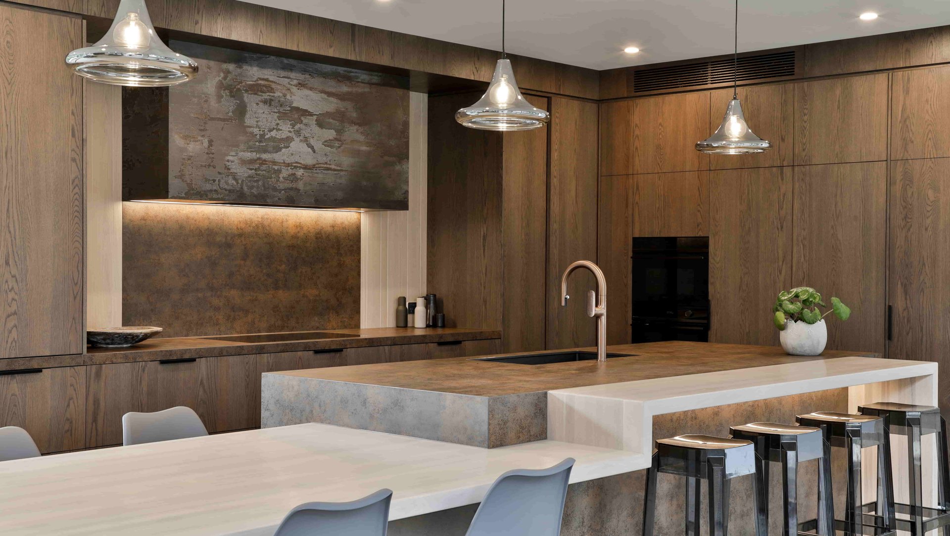 How Much Does a Wood Benchtop Cost in a Kitchen? - The Woodsmiths