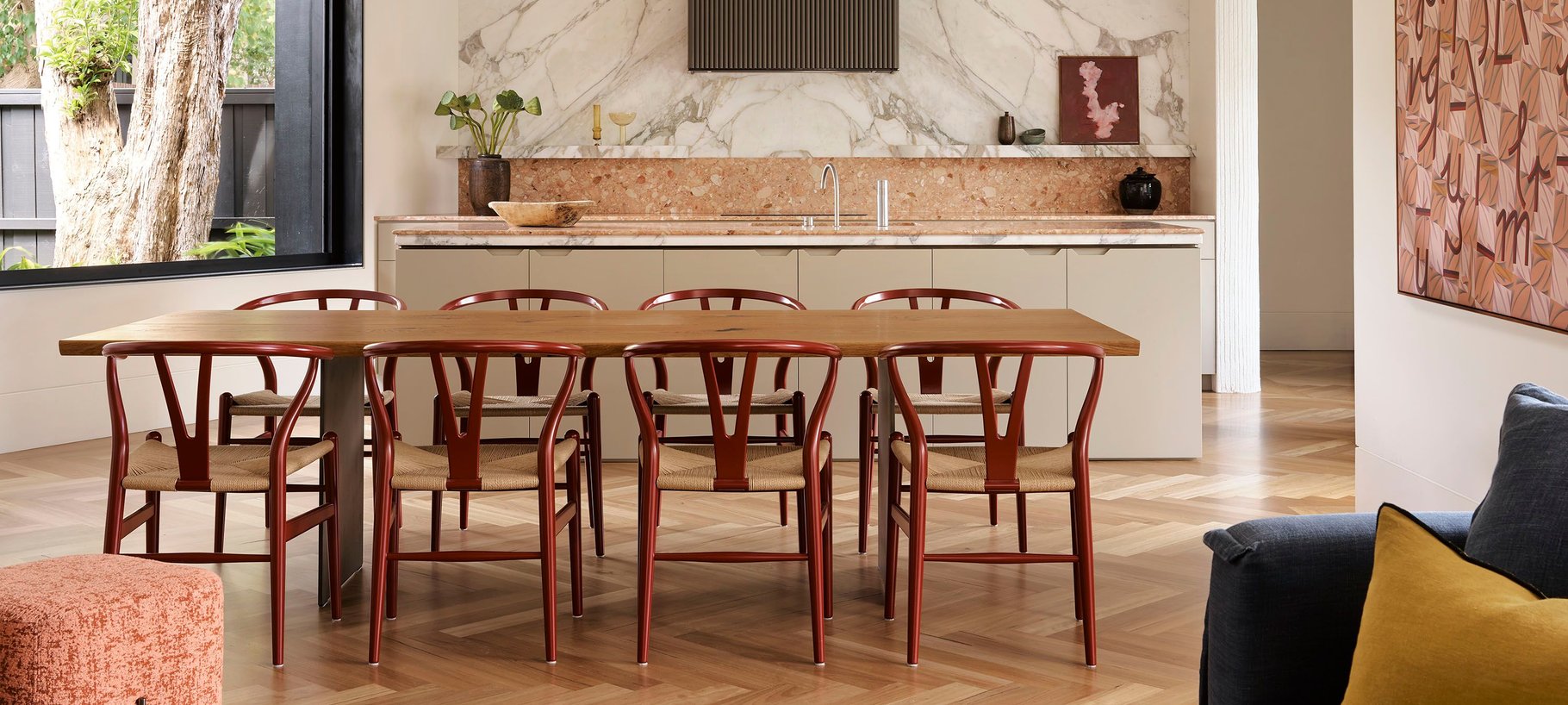 What is a good size dining room? Our expert tips for 2023