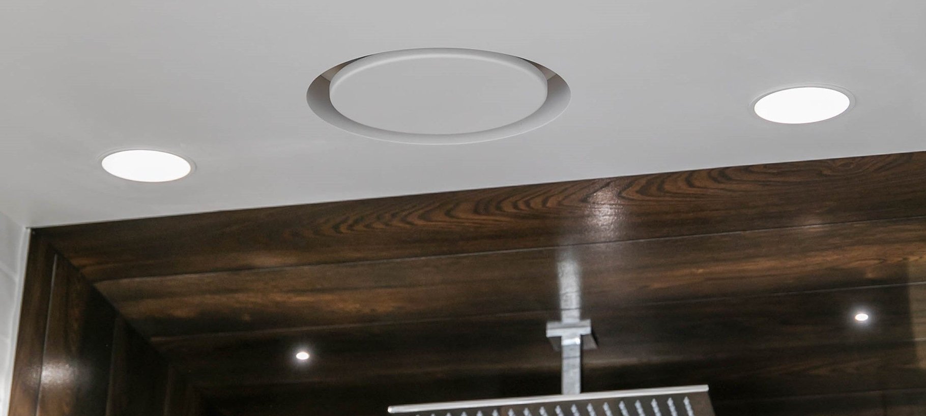 Are bathroom extractor fans expensive to run?