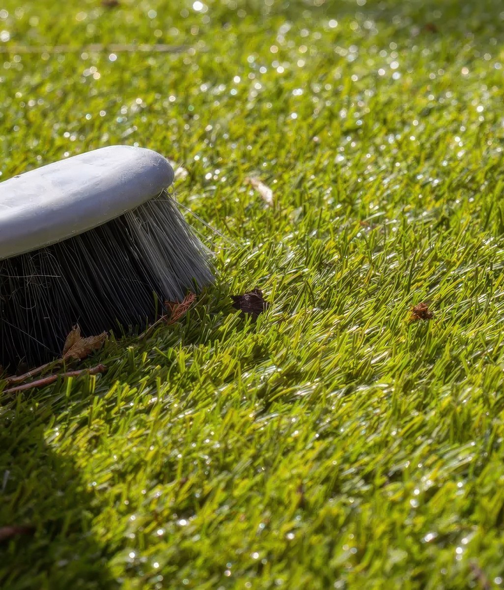 Caring for Artificial Grass in Winter and Unfavourable Weather: Tips for a Lush and Durable Lawn