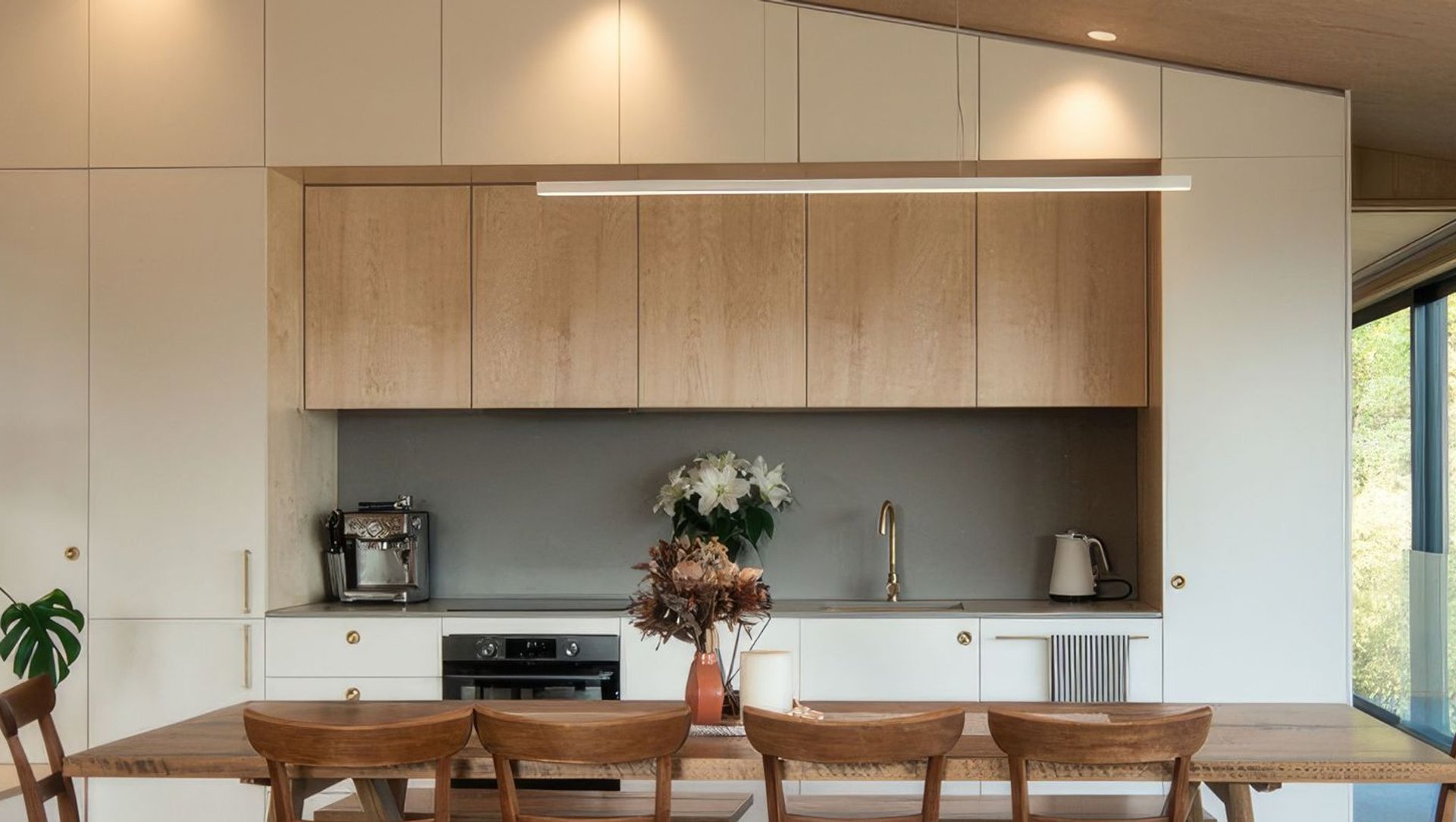 Bespoke Joinery: Where Craftsmanship Meets Connection