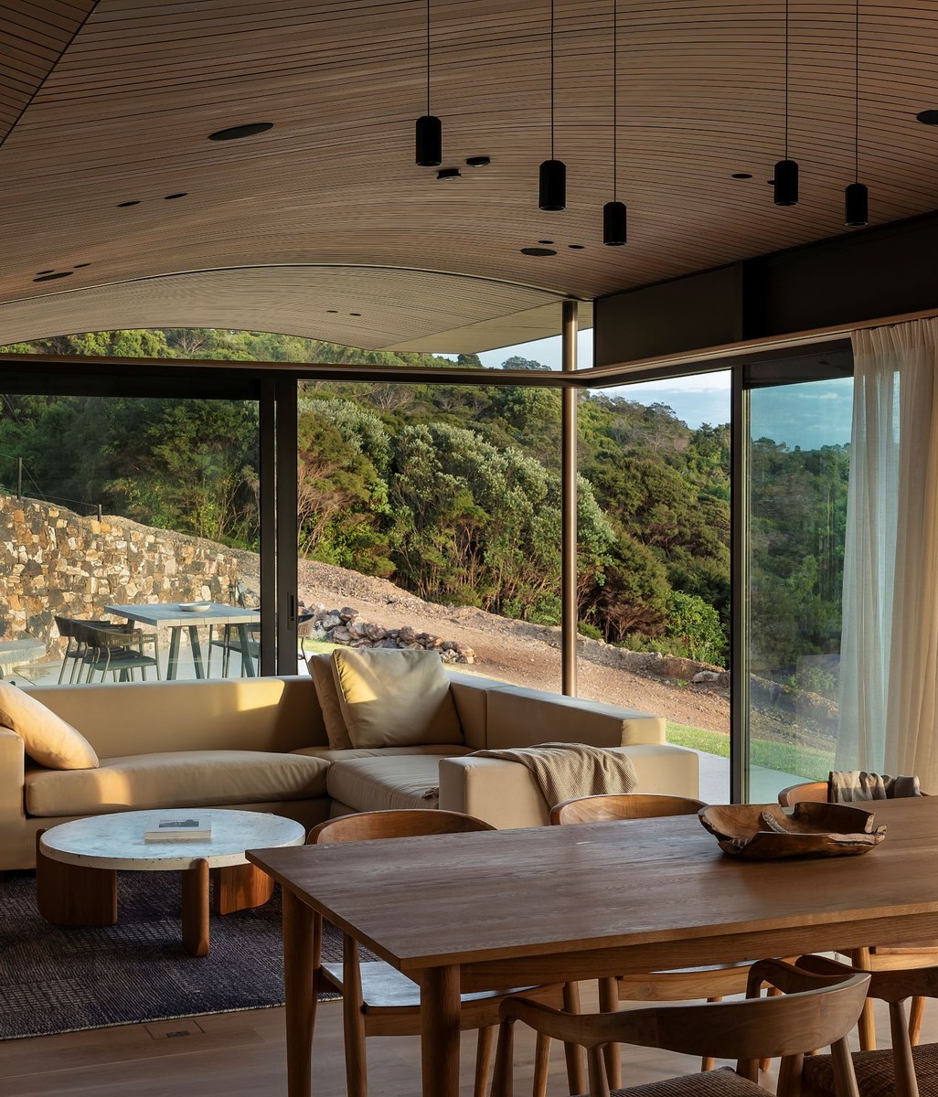 7 Reasons to Opt for Professional Installation of Curtain & Blinds