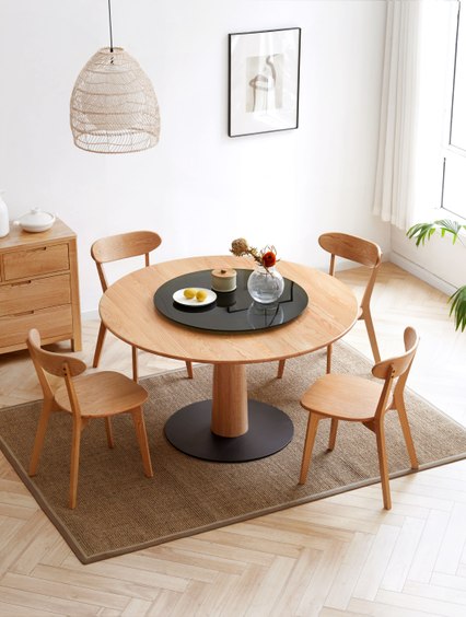 Horsens Design Solid Oak Round Dining Table
