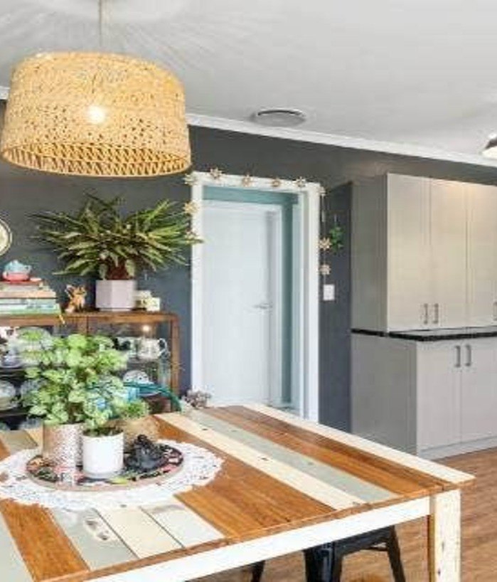 Designer's own home 'cold, dark' and smelled 'horrendous'