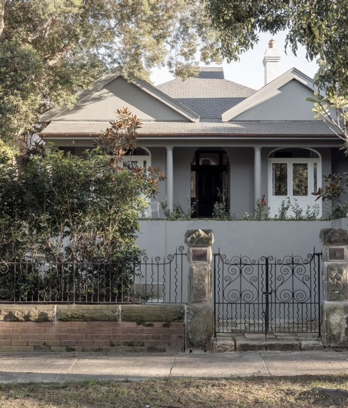 Legacy, Conservation and Modern Amenity : Working with Heritage Buildings