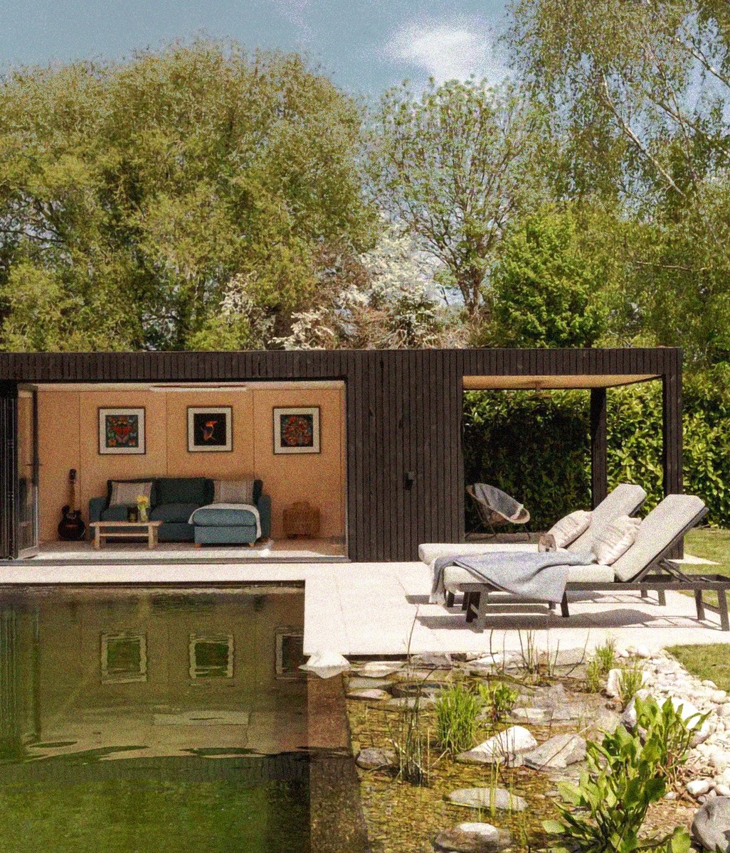Elegant Pool House heated by Herschel