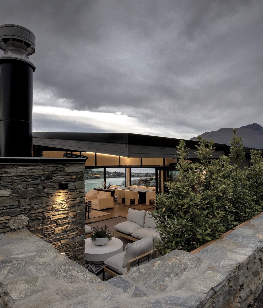 Contemporary New Zealand Home Overlooking the Country’s Longest Lake Lists for NZ$4.5 Million