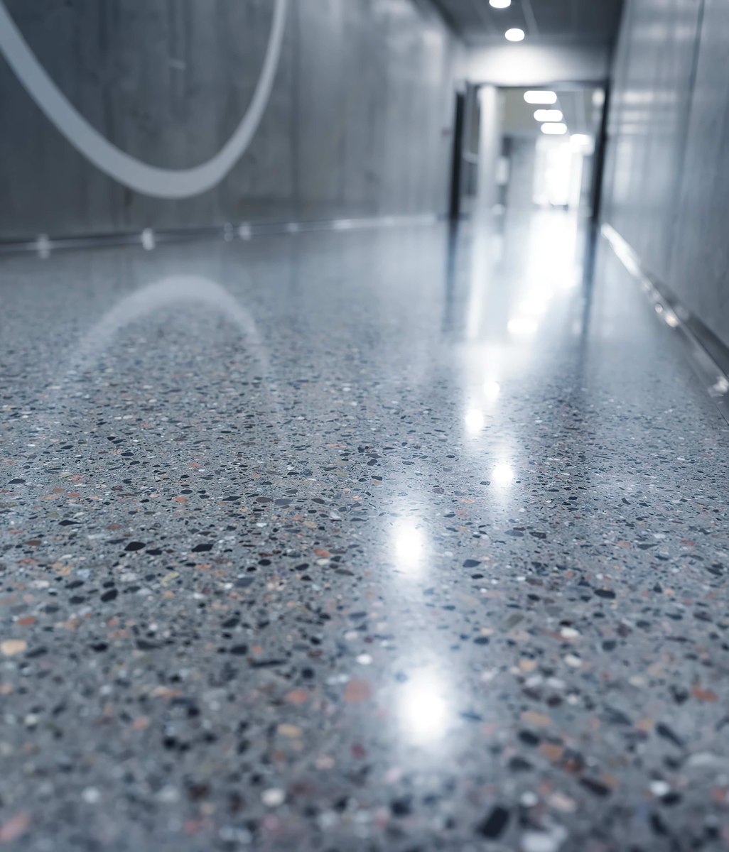 Focus on the floor - Floor solutions by Husqvarna