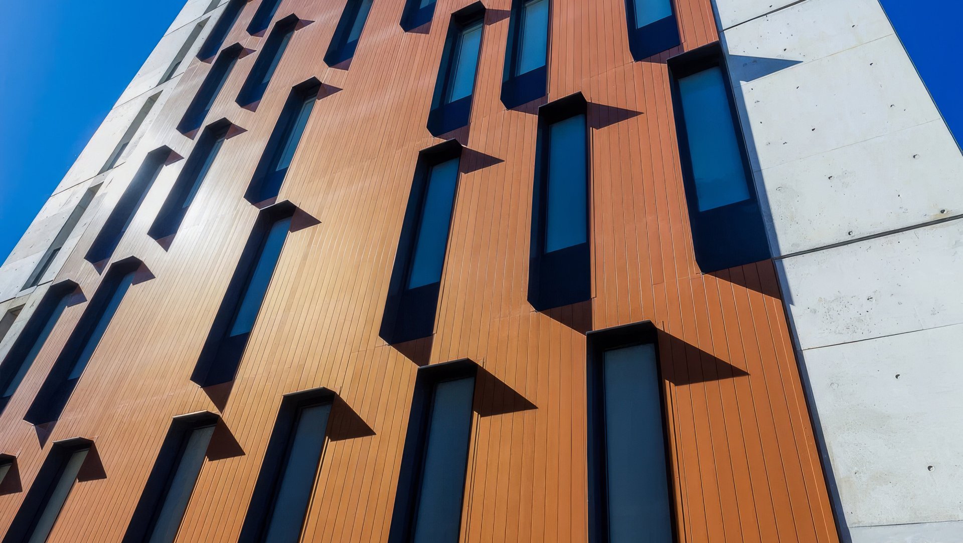 Benchmark Rainscreen System What is a Rainscreen Facade System