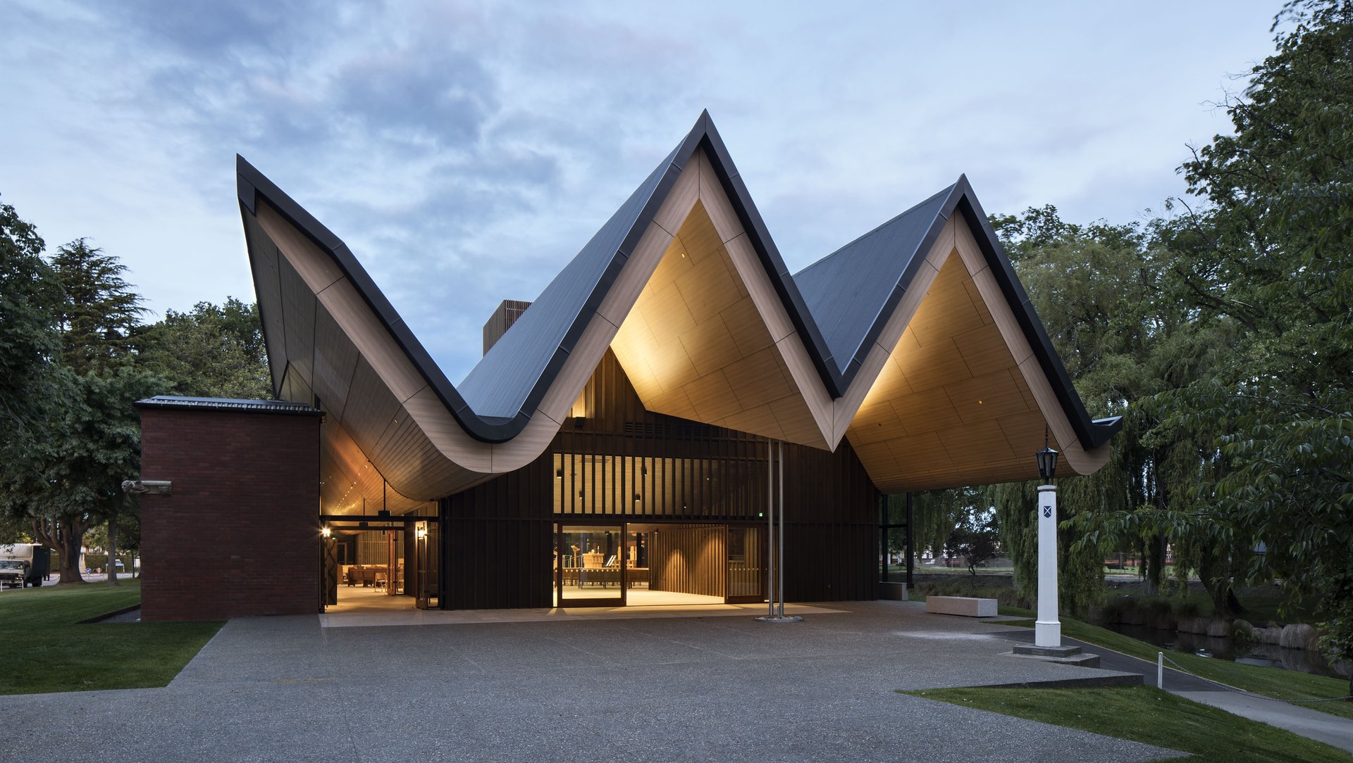 Inspirational interiors, exceptional exteriors Décortech