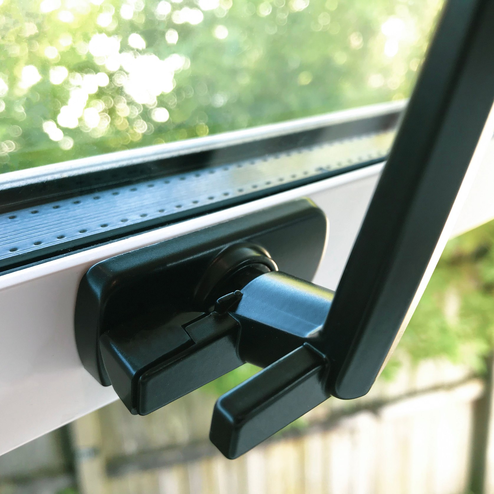 Helix Seal Window Fastener - Aria | ArchiPro NZ