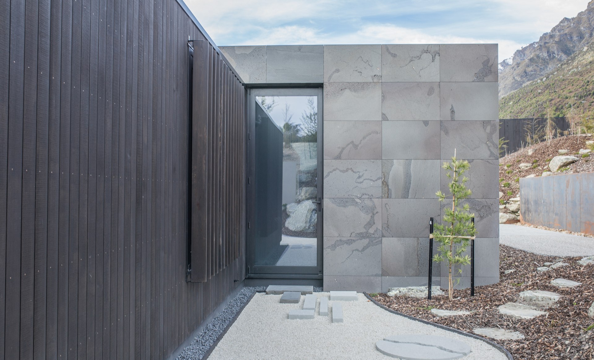 Lightweight Bluestone Cladding
