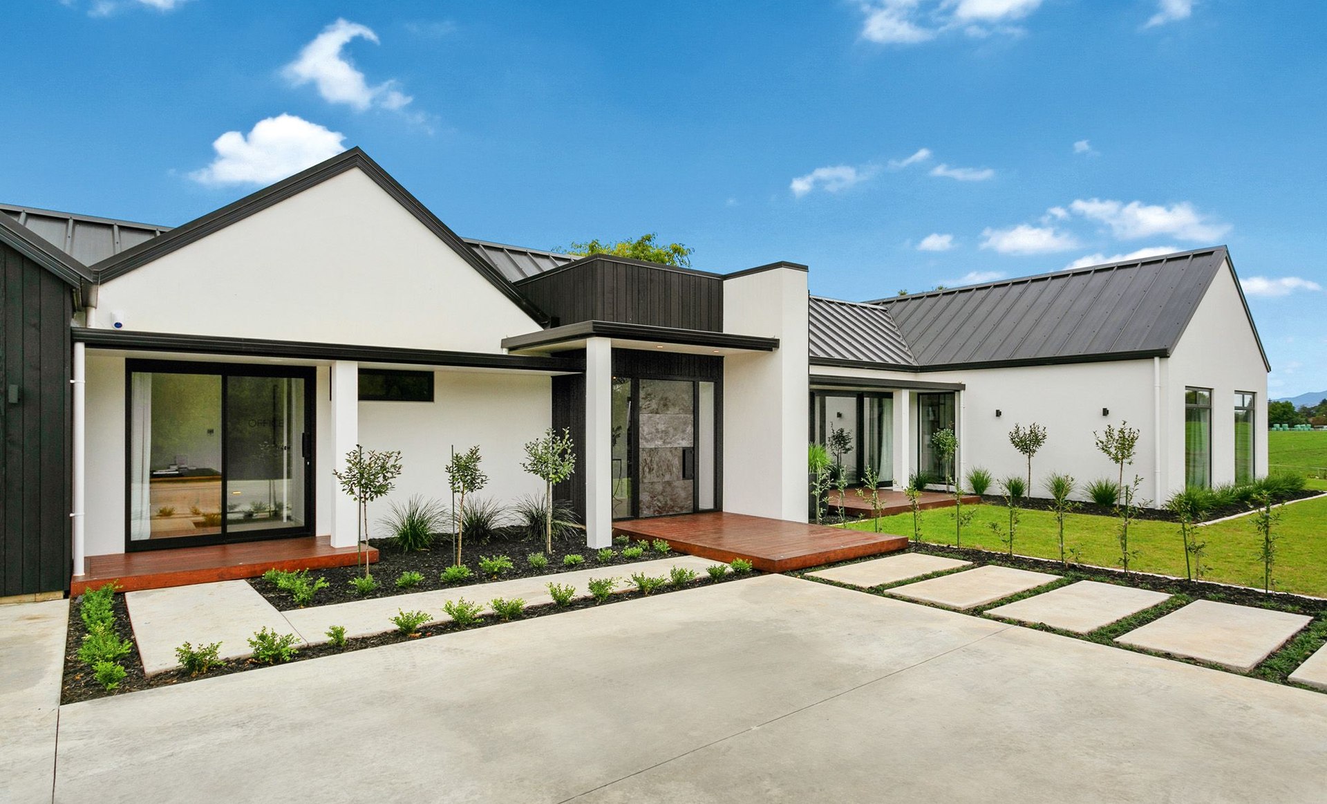 Luxe Showhome