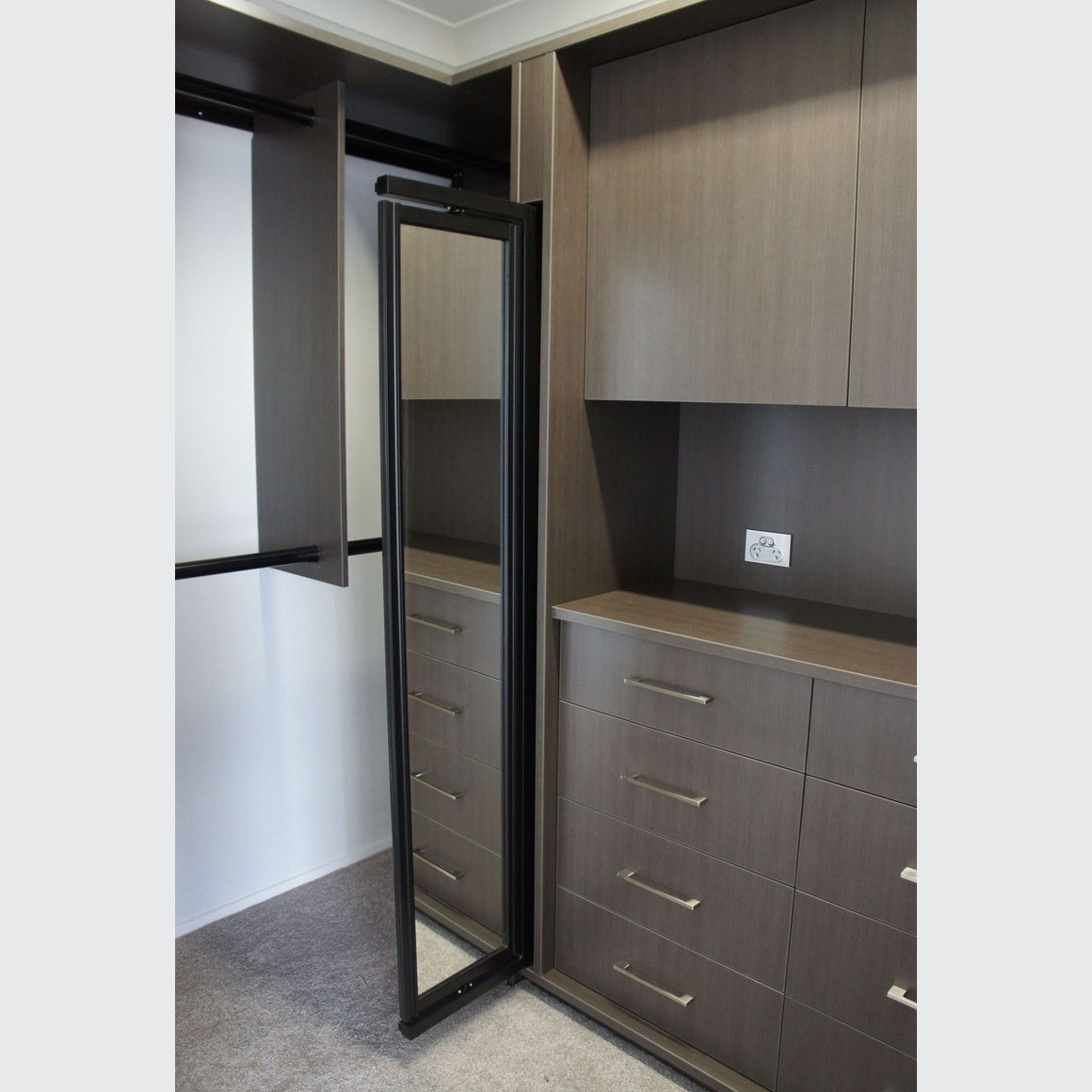 Pull Out Full Length Mirror Wardrobes Plus ArchiPro NZ