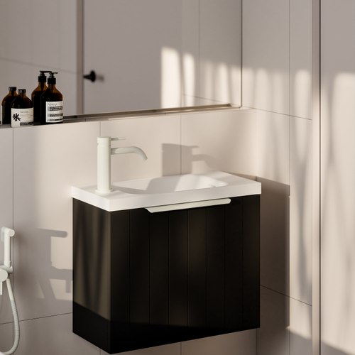 Matte Black Lineare Coastal 550 Vanity
