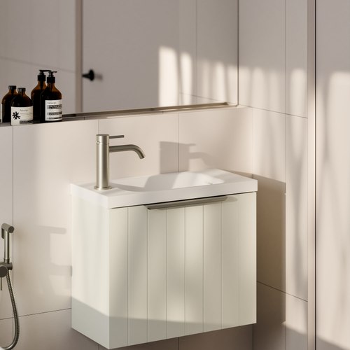 Matte White Lineare Coastal 550 Vanity