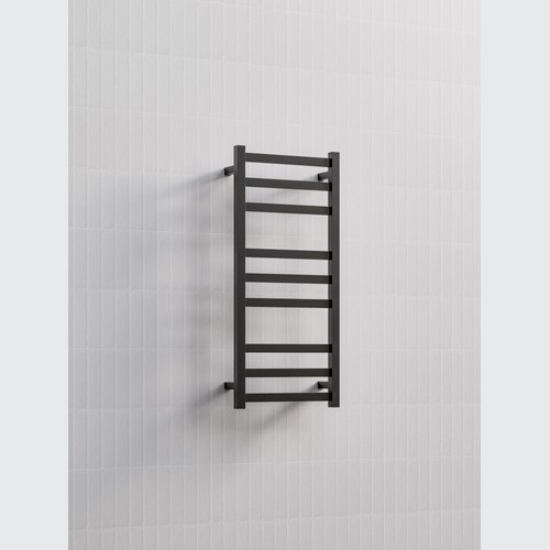 Gunmetal Square Heated Towel Ladder 900x400mm