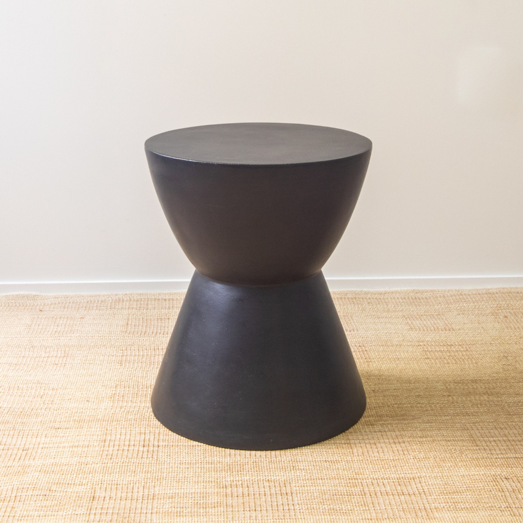 Westside Round Accent Table- Black | ArchiPro NZ