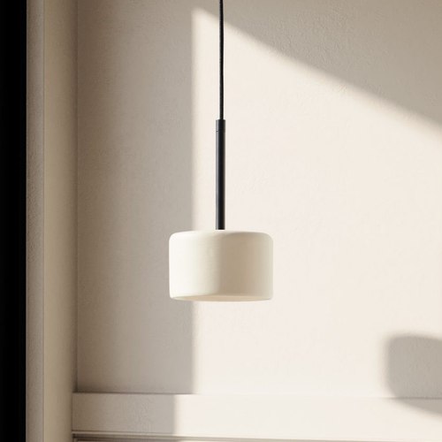 Black / White Cora Pendant Light