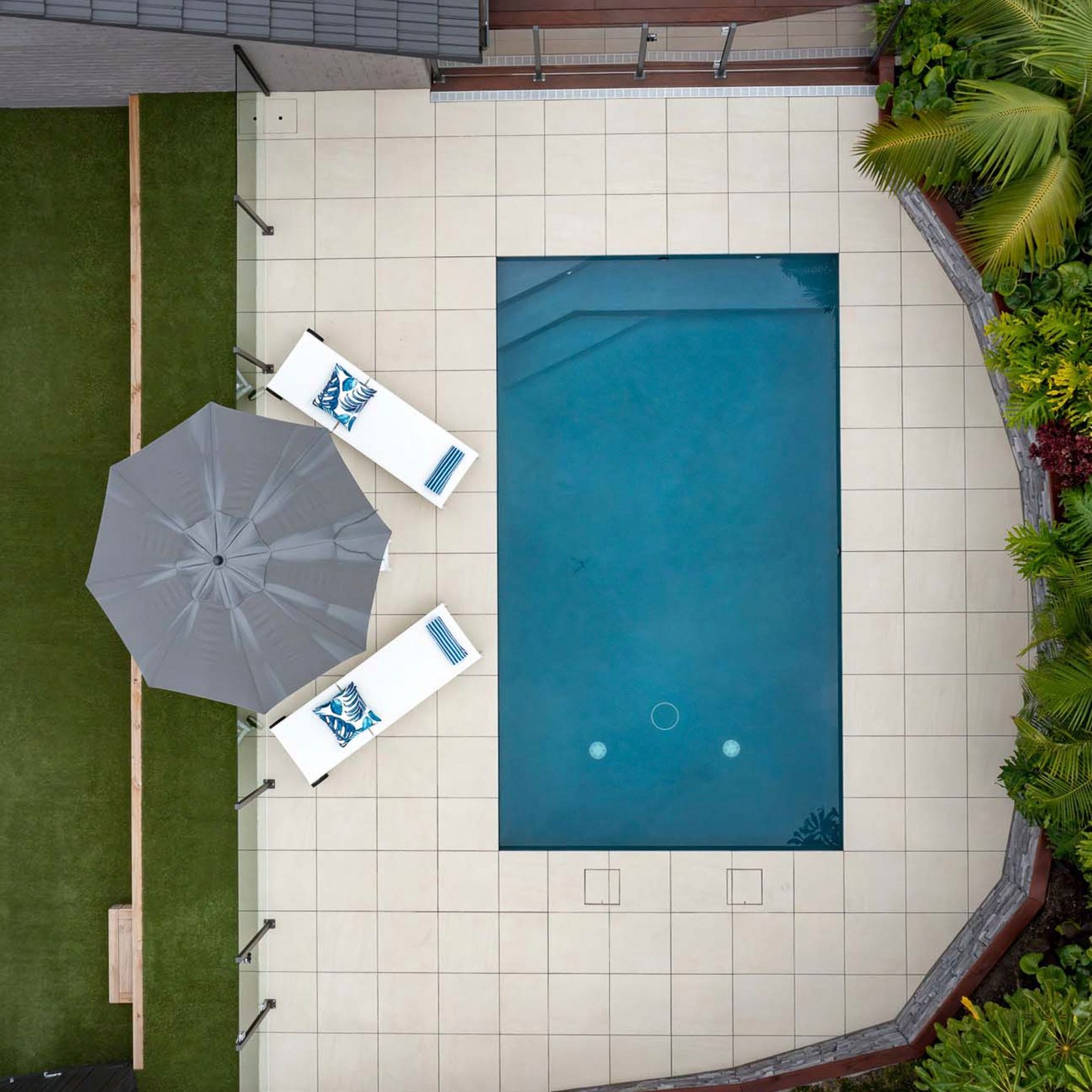 CMP Porcelain Pluto Tile | ArchiPro NZ