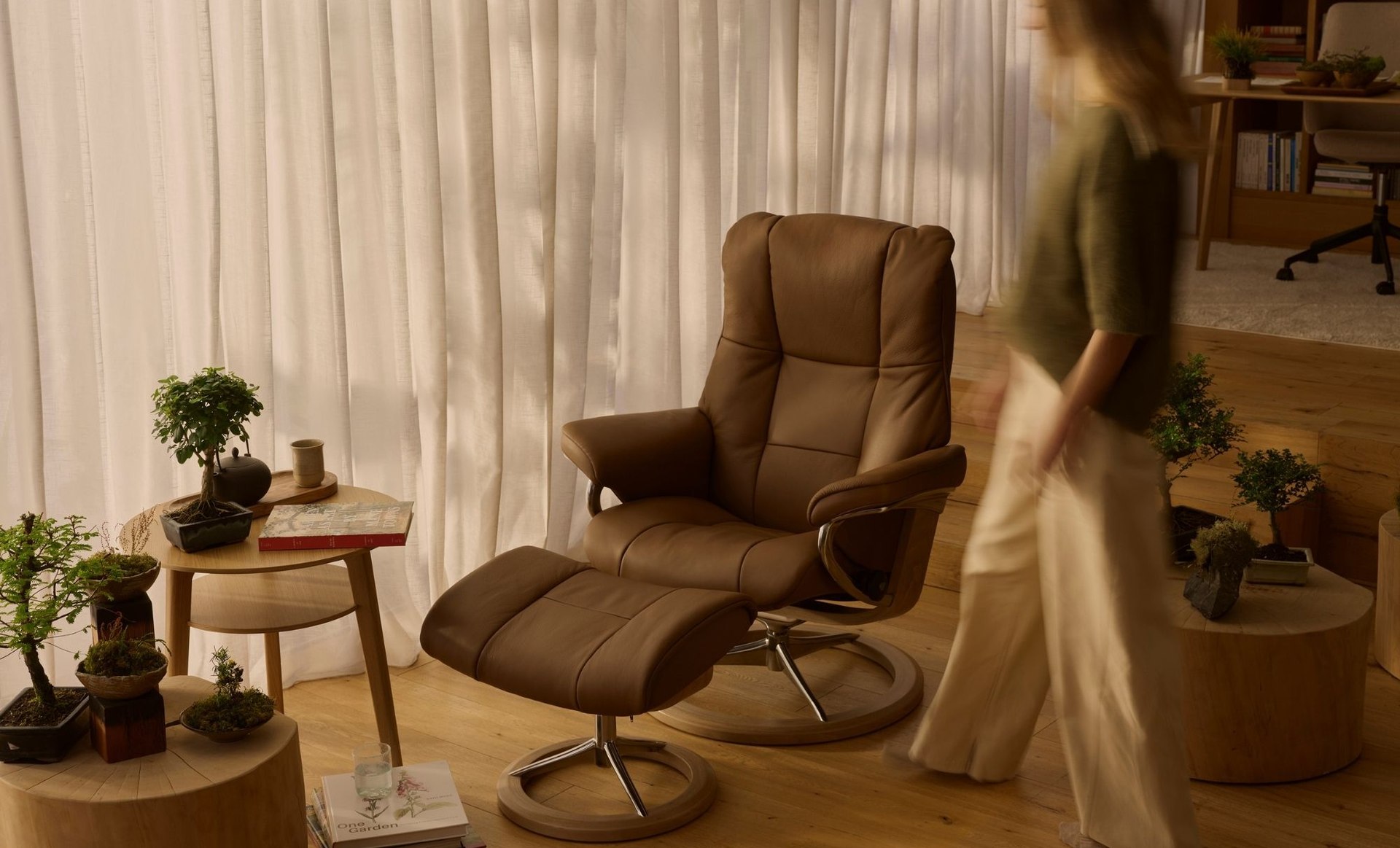 Stressless® Mayfair Signature Recliner