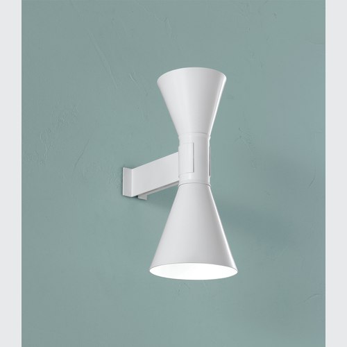 White Applique de Marseille Wall Light
