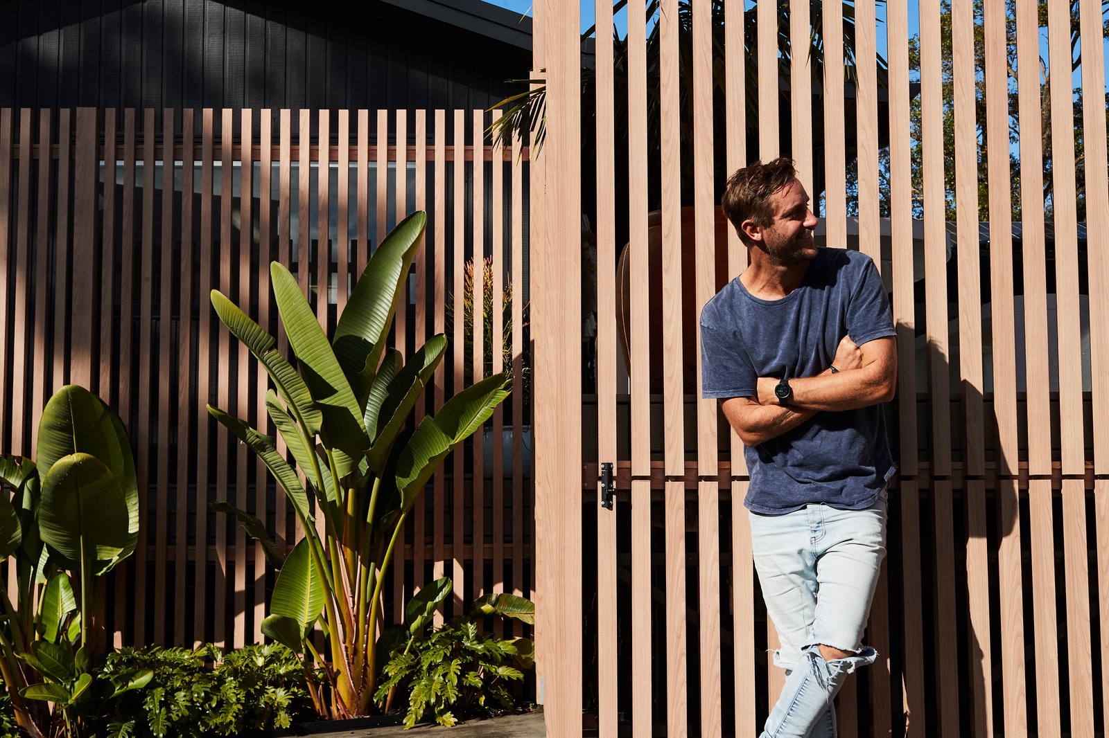 Shannon Vos | DecoBatten® Fence Spotloght