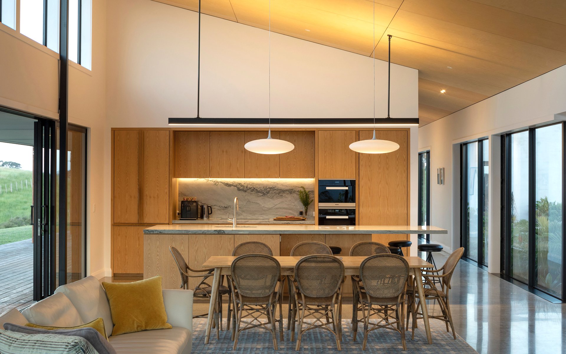 Fluid Interiors