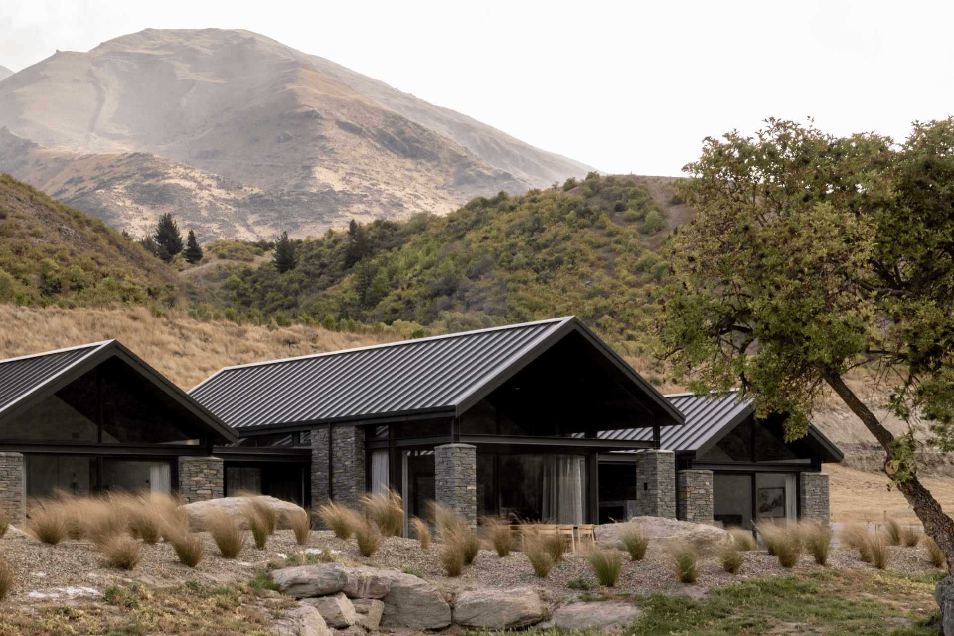 Crown Range View by Condon Scott Architects | ArchiPro NZ