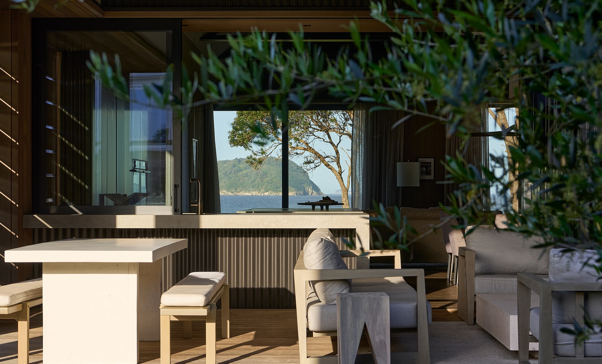 Pohutukawa Beach House