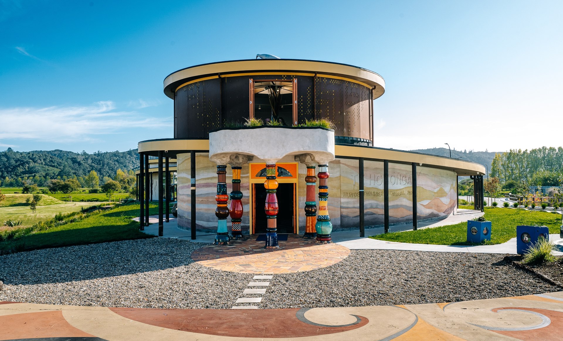 Te Hononga, Kawakawa