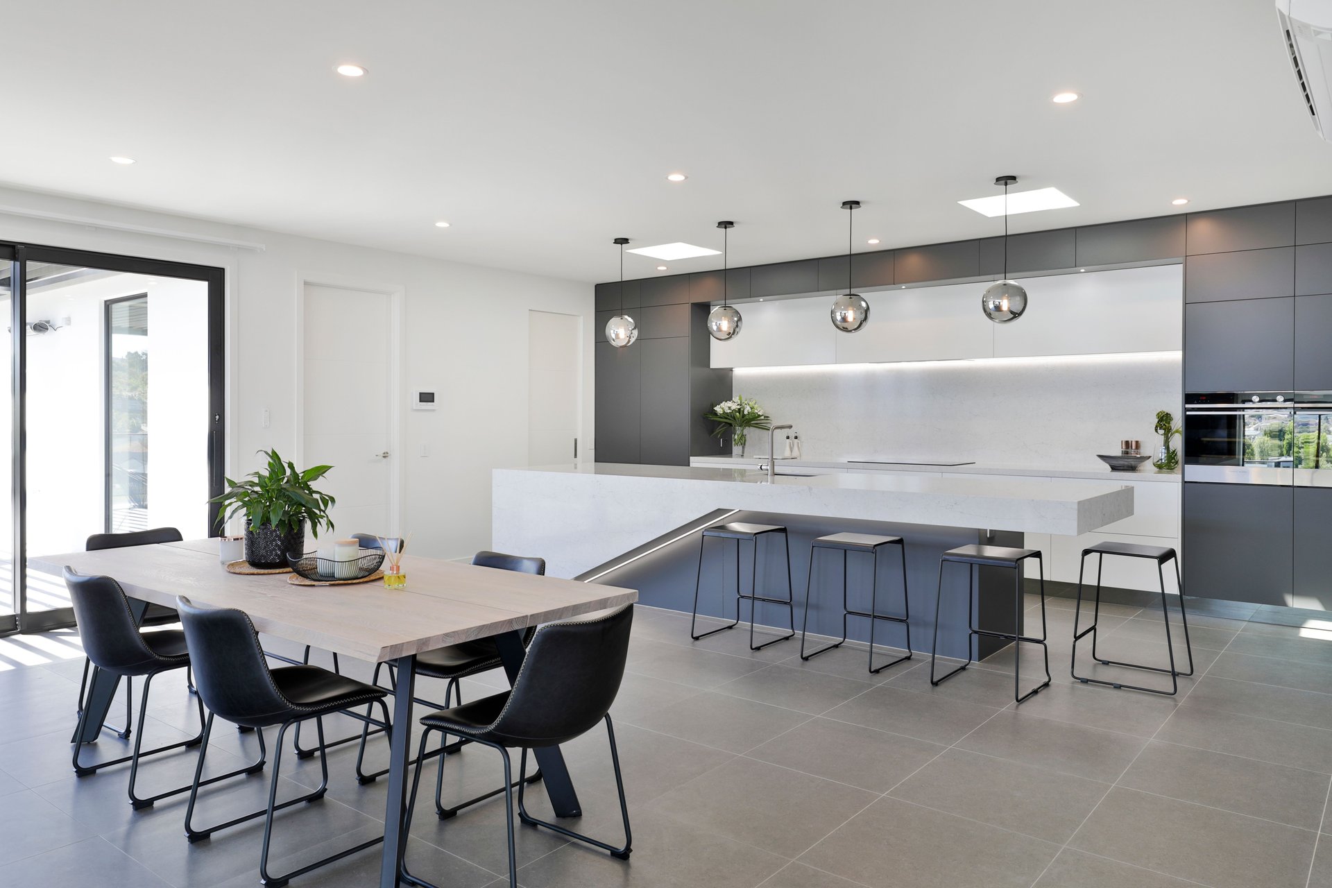 Southern Charm by Kirsty Davis Kitchen Design | ArchiPro NZ