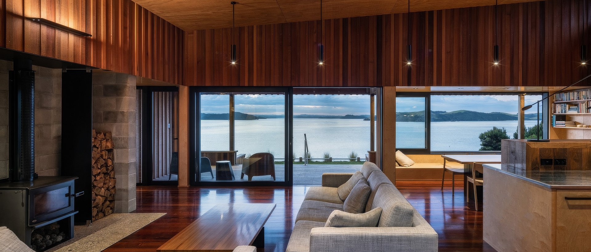 Ridge Retreat by Francis Gp Architects | ArchiPro NZ