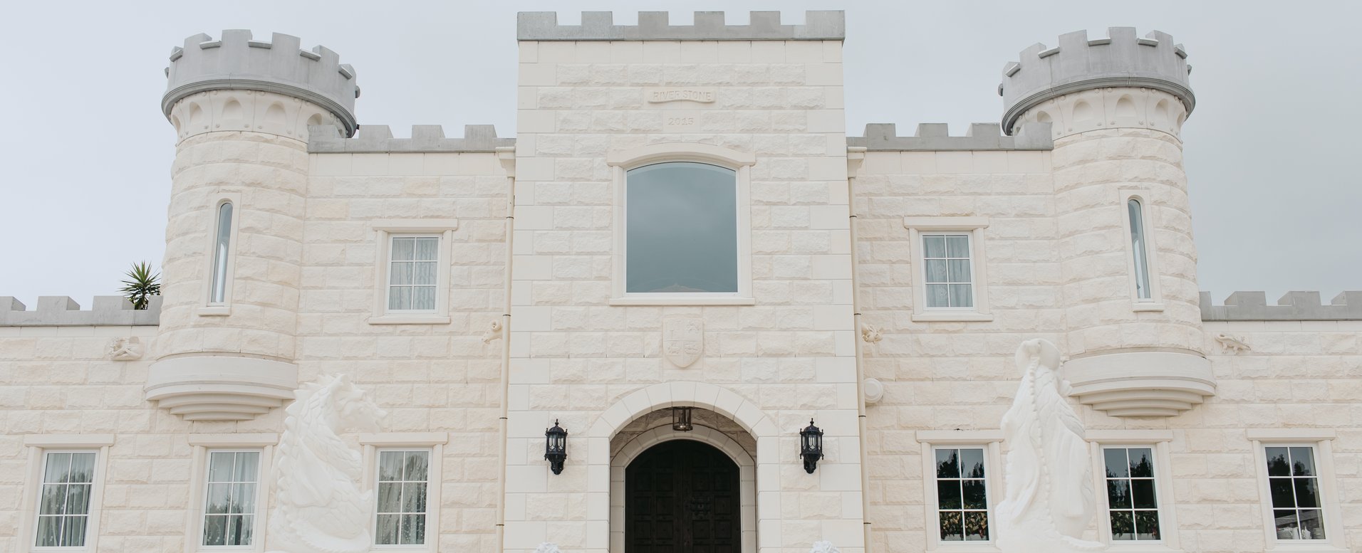 Riverstone Castle by Oamaru Stone (Parkside Quarries) ArchiPro NZ