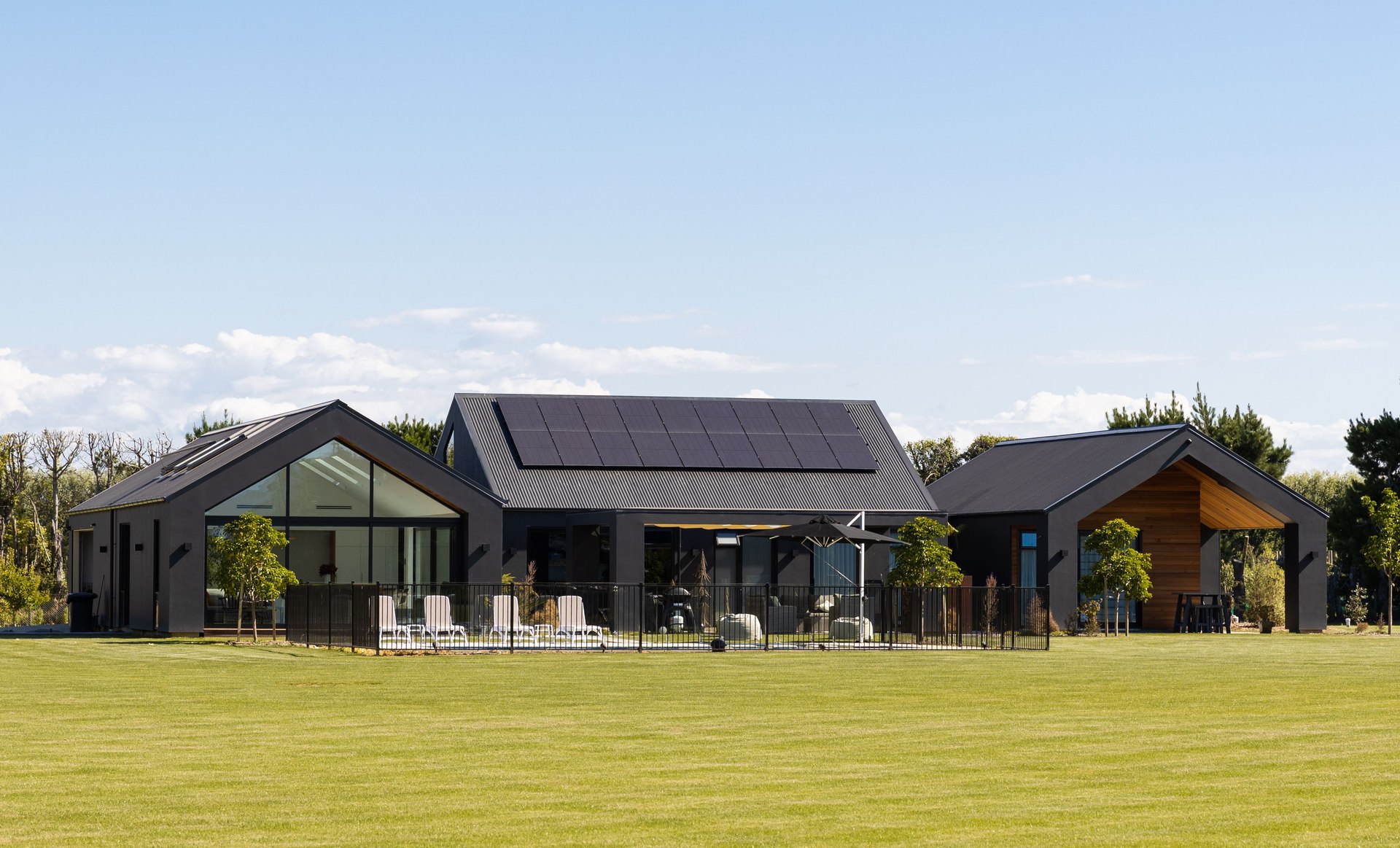 Modern rural Motueka