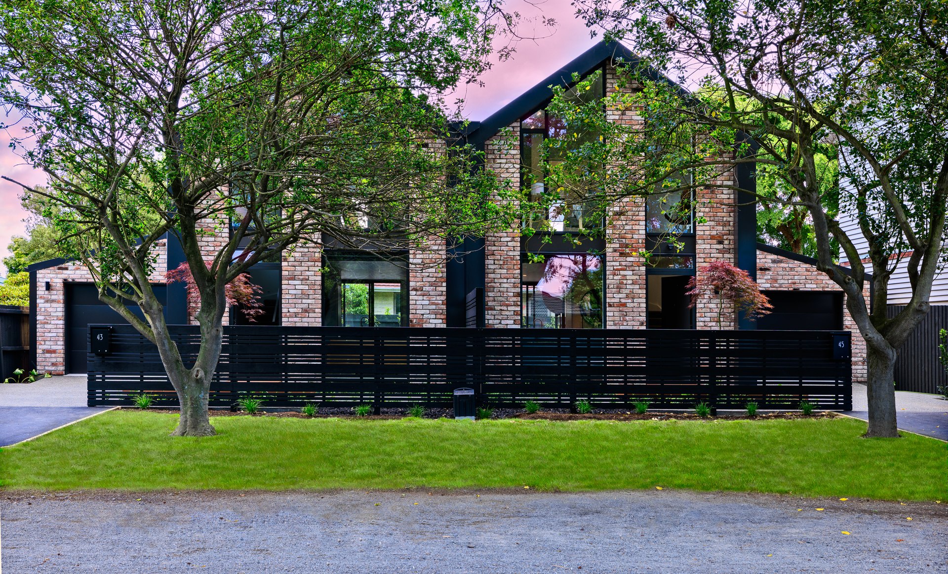 Two-Fold Townhouses