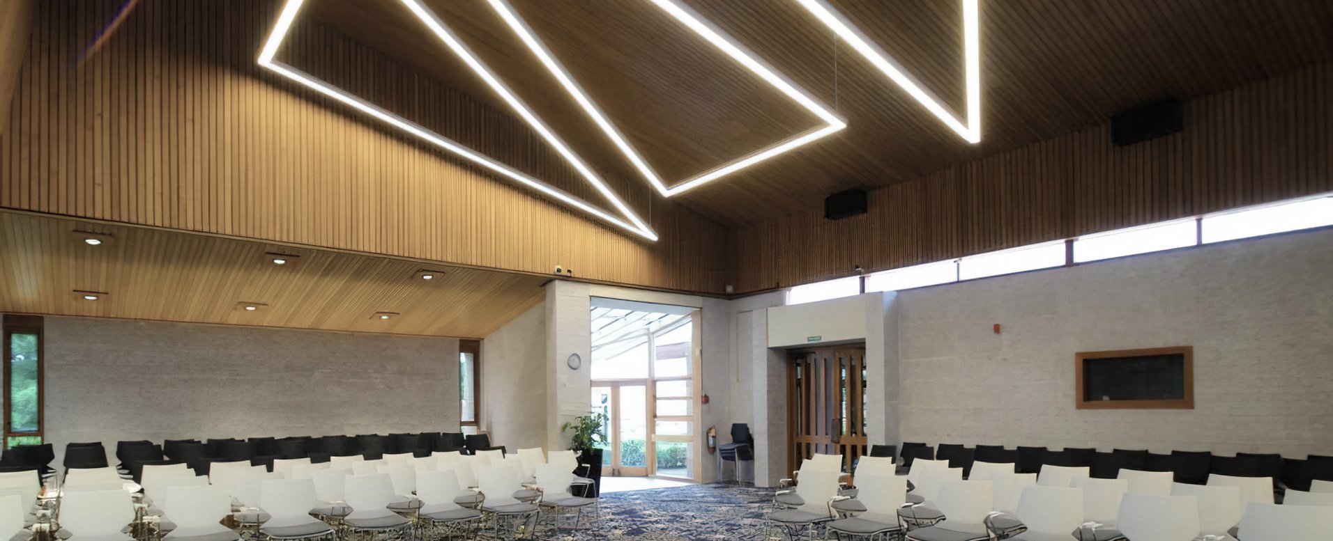 North Shore Memorial. by Lighthouse Lighting ArchiPro NZ