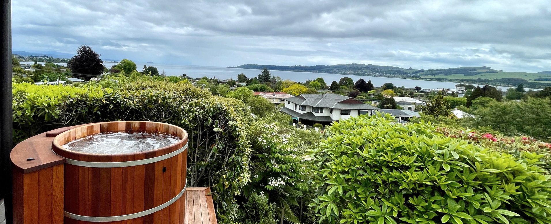 Taupo 4 Foot Plug and Play by Colonial Hot Tubs ArchiPro NZ