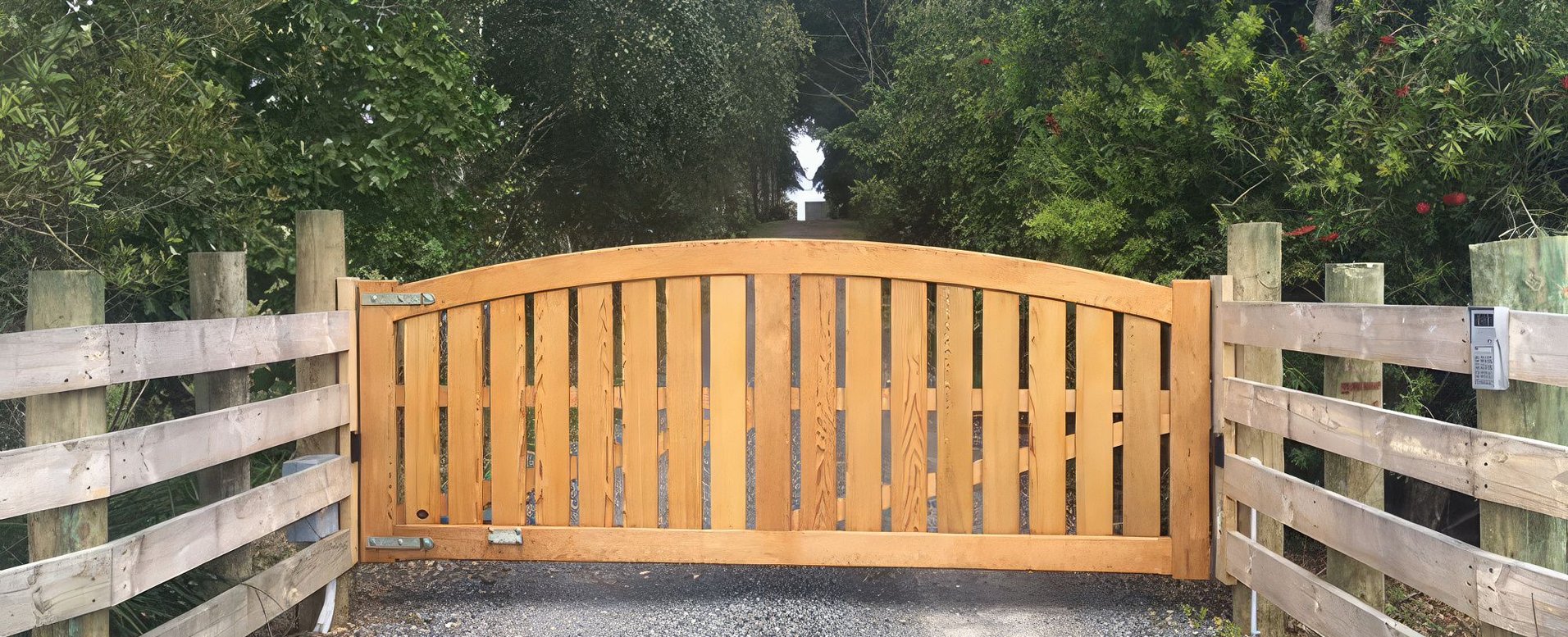 Somerset Country Style Gates by Wooden Gates ArchiPro NZ