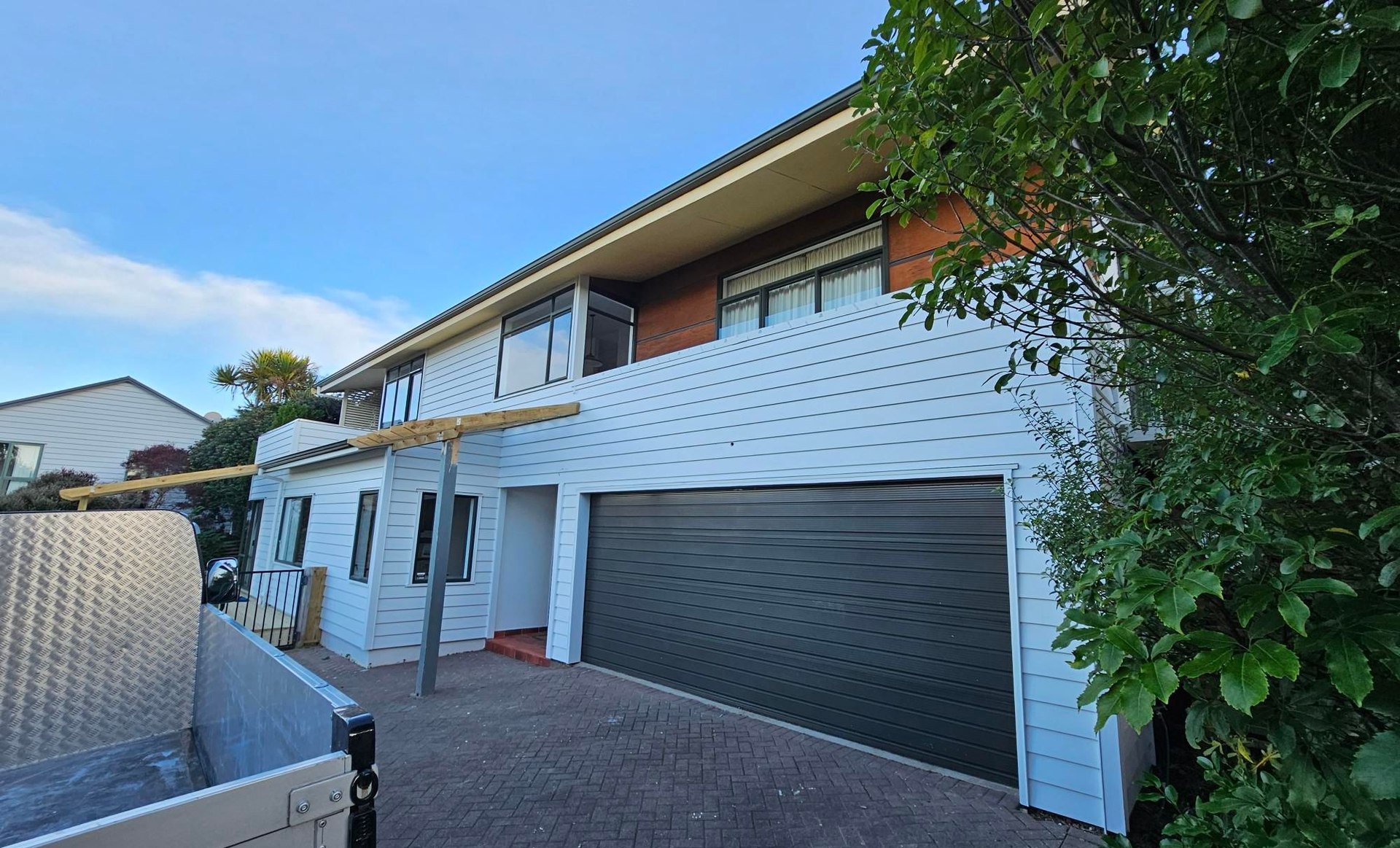 Churton Park House