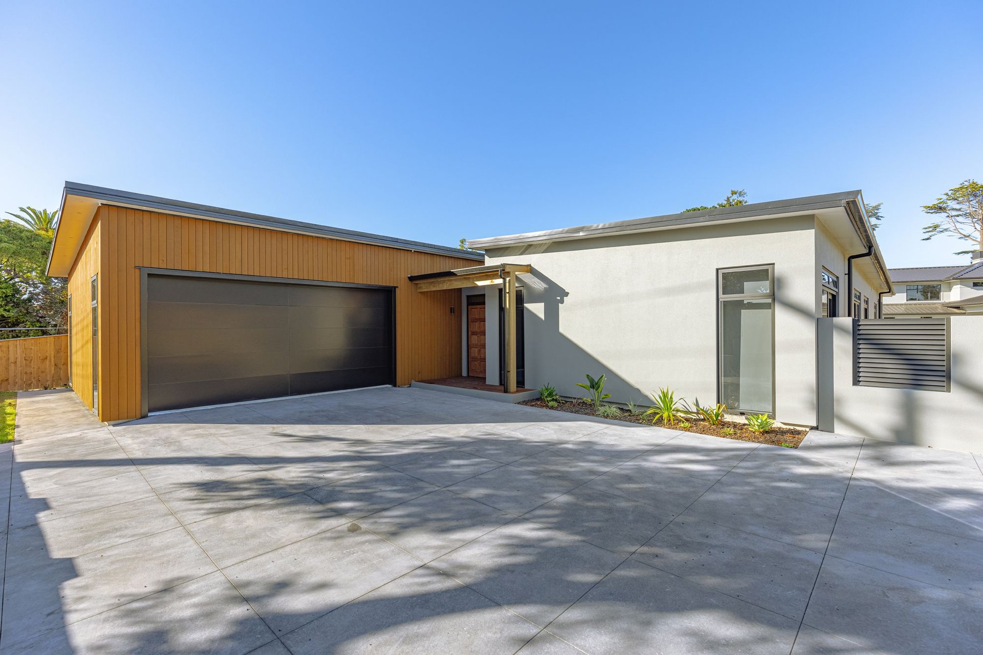 SAINT JOHNS HILL, NEWBUILD by Blake Construction Limited | ArchiPro NZ