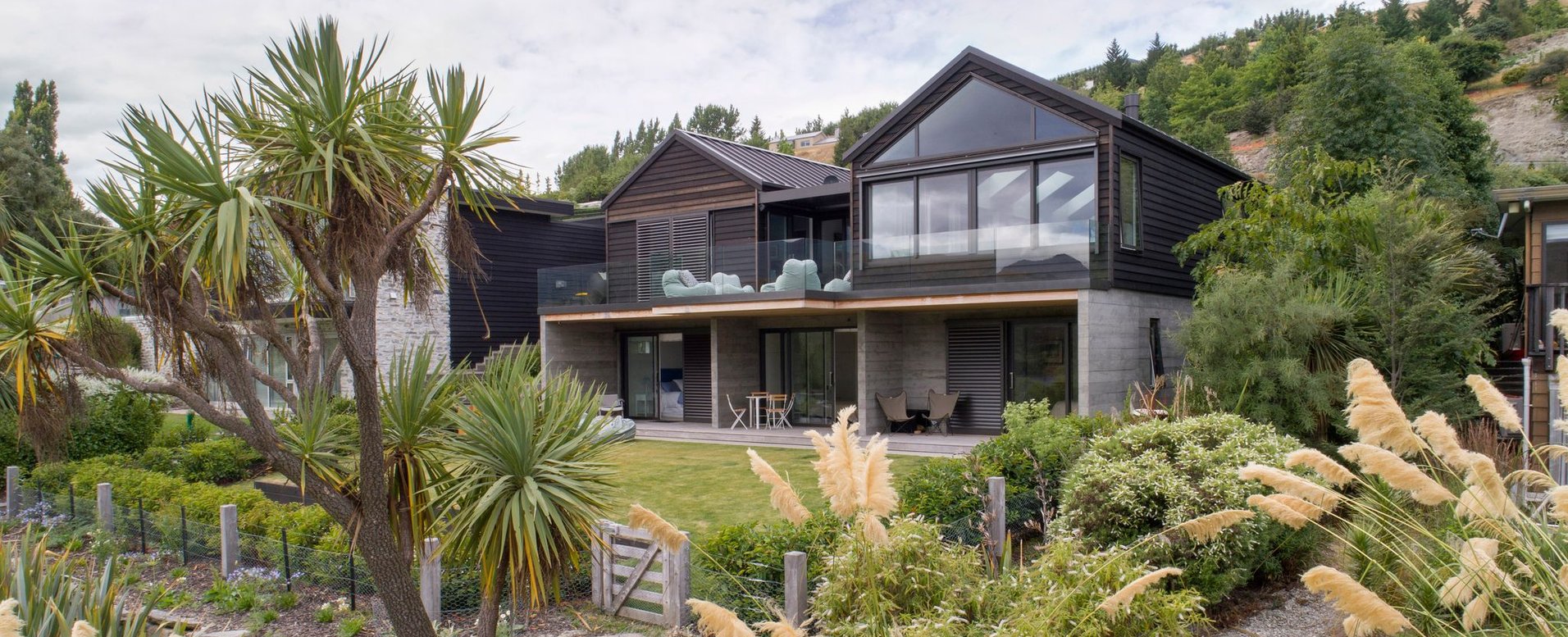 Lake Hayes by Salmond Architecture | ArchiPro NZ